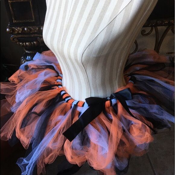 🐠 🎃 GOLDFISH, HALLOWEEN, Fun Run or Cosplay Tutu - Picture 1 of 8